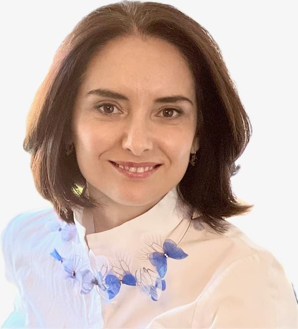 Anca Starcescu - Coachi care au obținut acreditare ICF prin Școala de coaching Solutionsurfers România